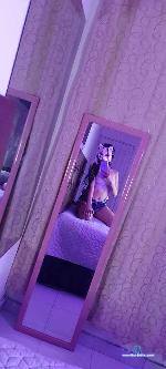 hanan01 Camsoda livecam show performer room profile