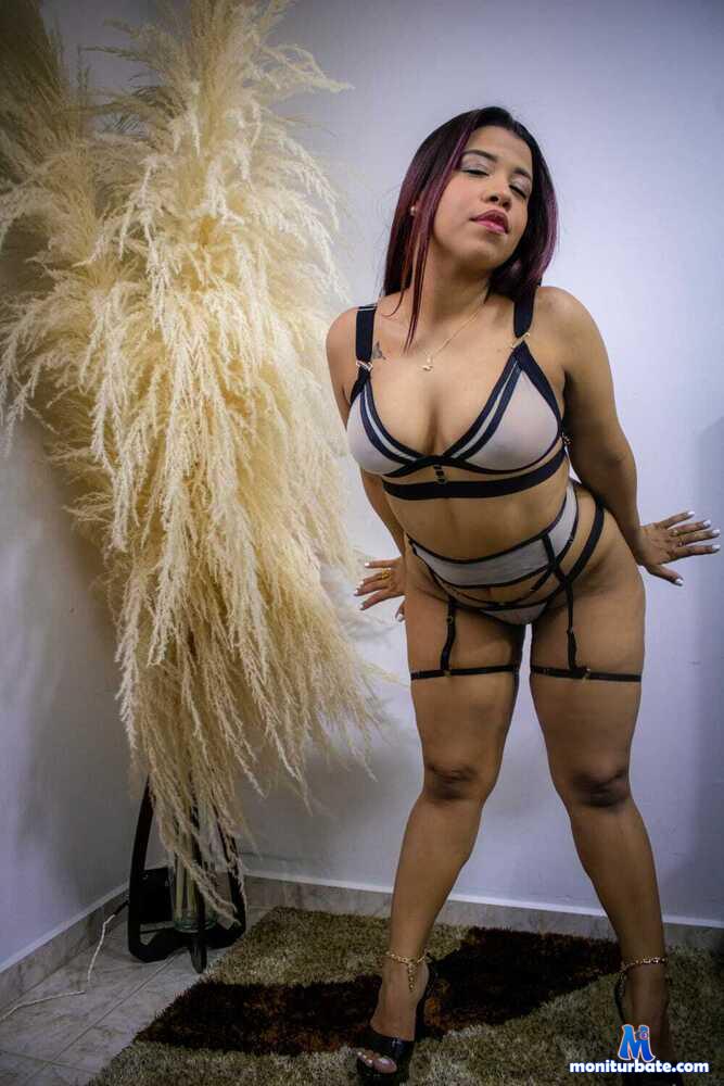 violettabrowm camsoda livecam performer profile