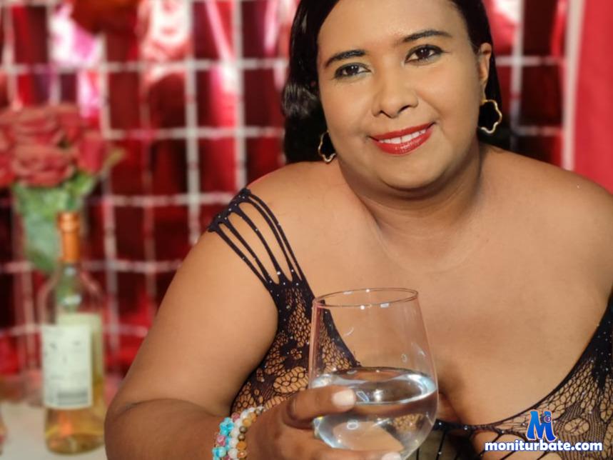 marisela-martinez camsoda livecam performer profile