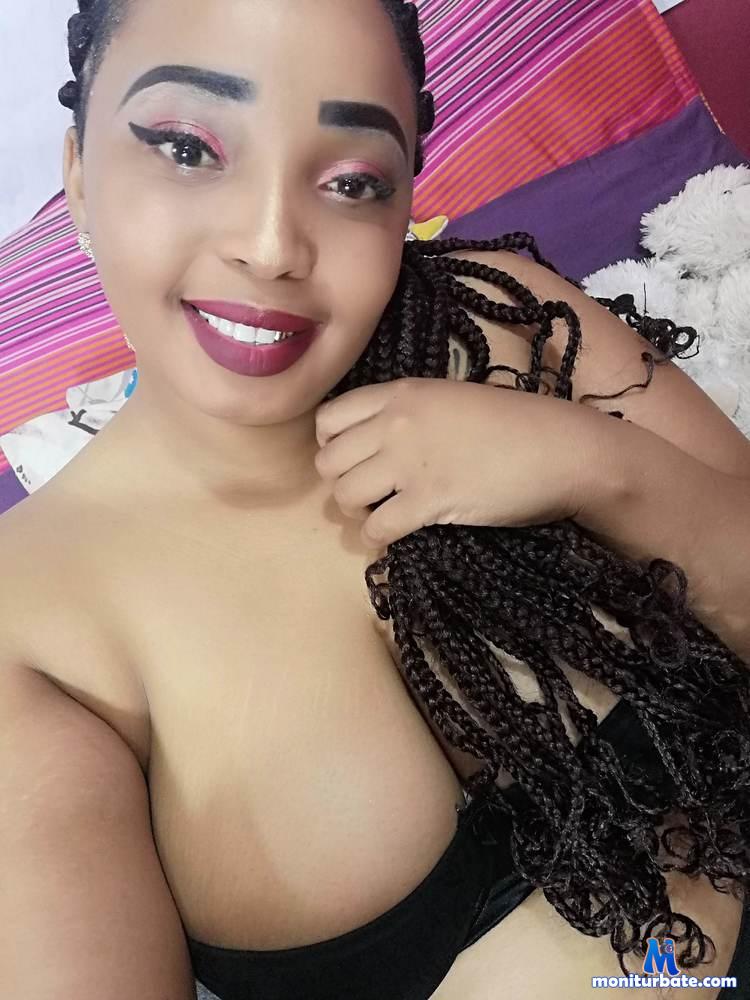 tangyyummyass camsoda livecam performer profile