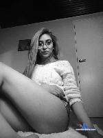 shayna-jones Camsoda livecam show performer room profile