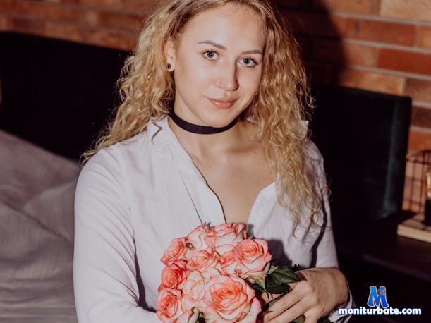 catrinwomen camsoda livecam performer profile