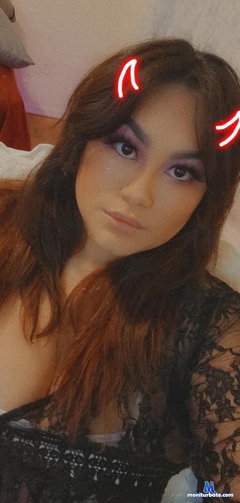 willowbrookes camsoda livecam performer profile