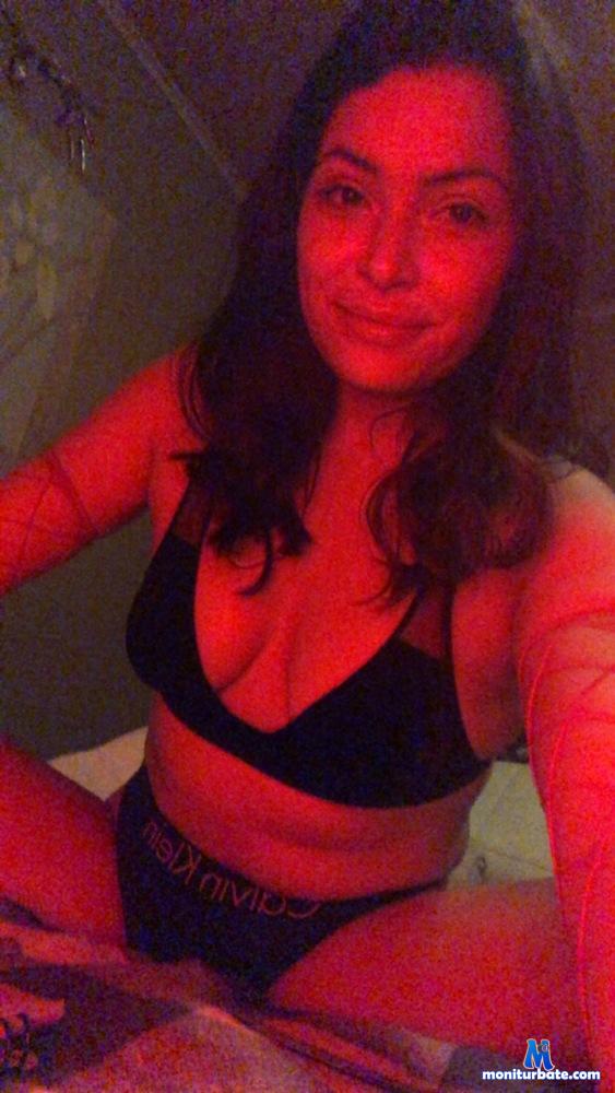 bebeluna camsoda livecam performer profile