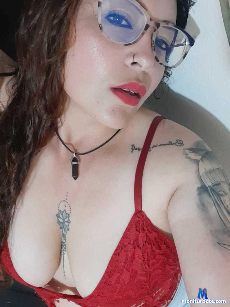 scarlett-sweethot camsoda livecam performer profile