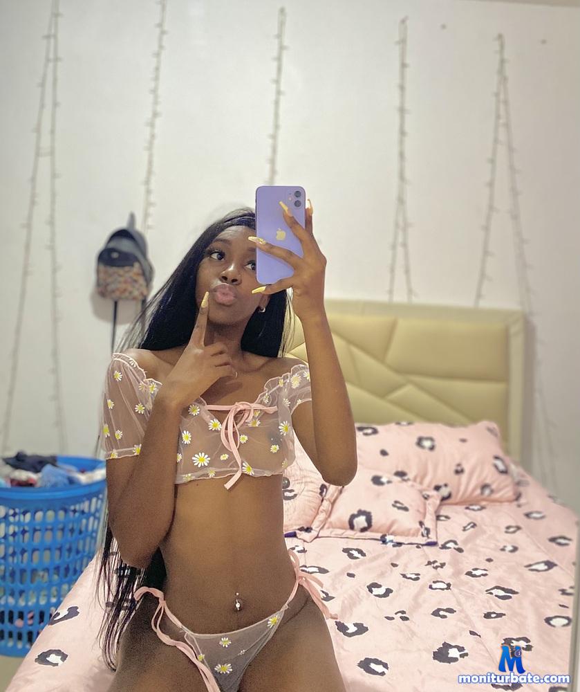 amber-princess camsoda livecam performer profile