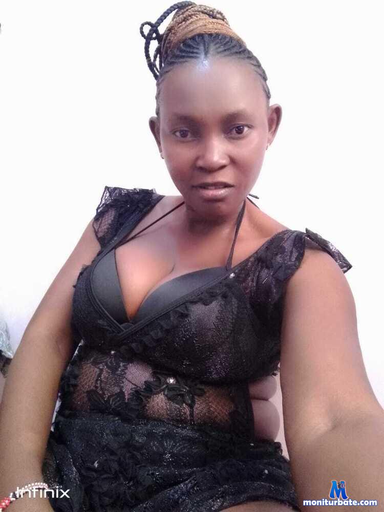 twinlisha camsoda livecam performer profile