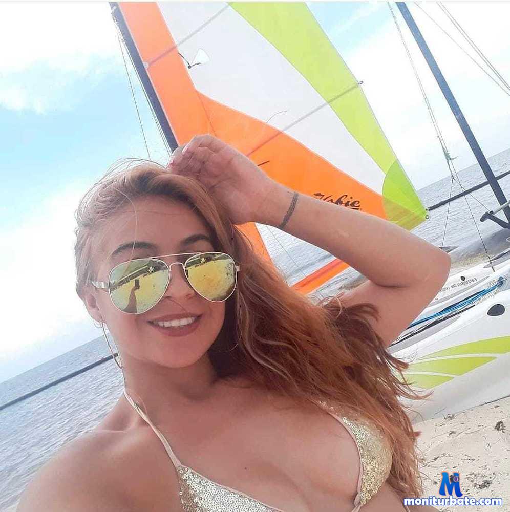 dulcemariaz Camsoda performer 