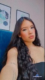 camila-bunnyy Camsoda livecam show performer room profile