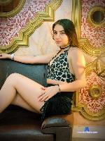 crisstal-rousee Camsoda livecam show performer room profile