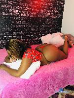 emmlorelai Camsoda livecam show performer room profile