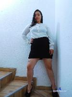 paulamilf Camsoda livecam show performer room profile