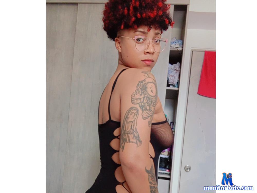 aiixa-s camsoda livecam performer profile