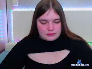 emma-flowers Camsoda performer 