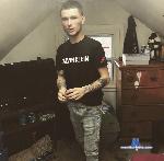 youngkubenski215 Camsoda livecam show performer room profile