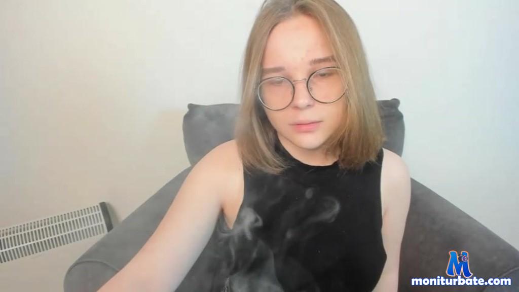 anndavis camsoda livecam performer profile