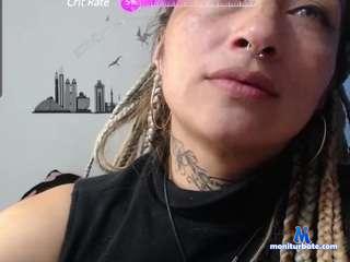 juli-love Camsoda performer 
