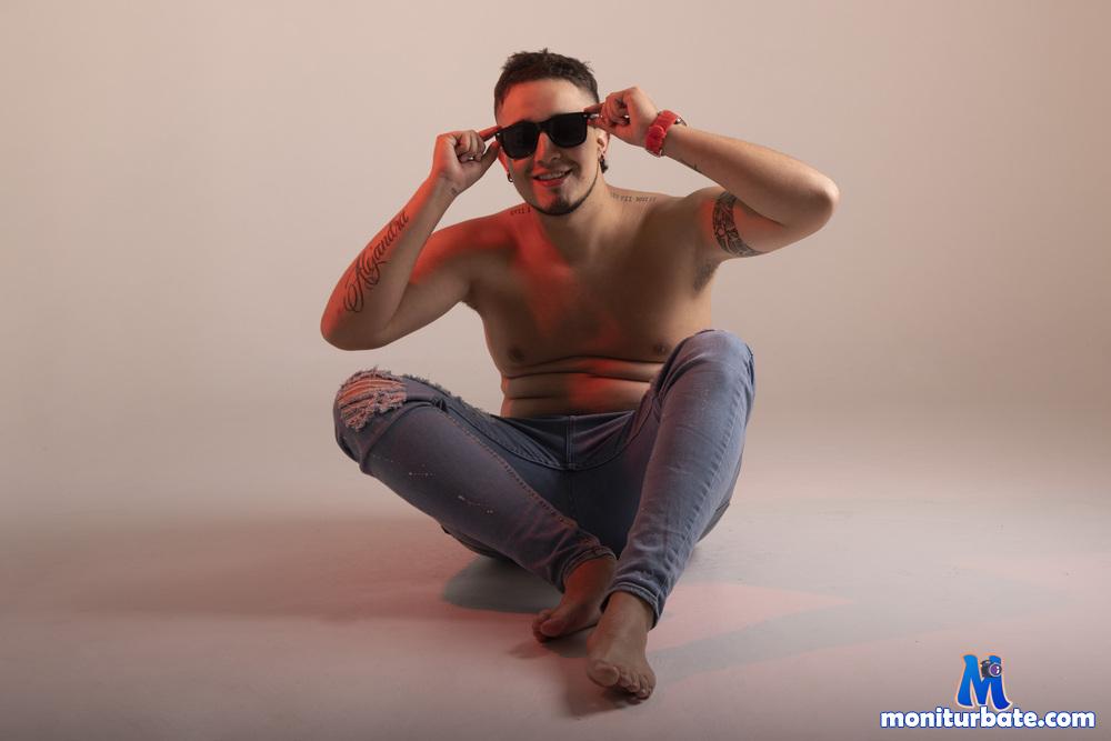 vicentrouss camsoda livecam performer profile
