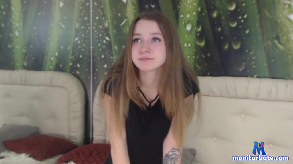 camillaevans Camsoda performer cum toys shaved-pussy anal ass blowjob dildo college public voyeur