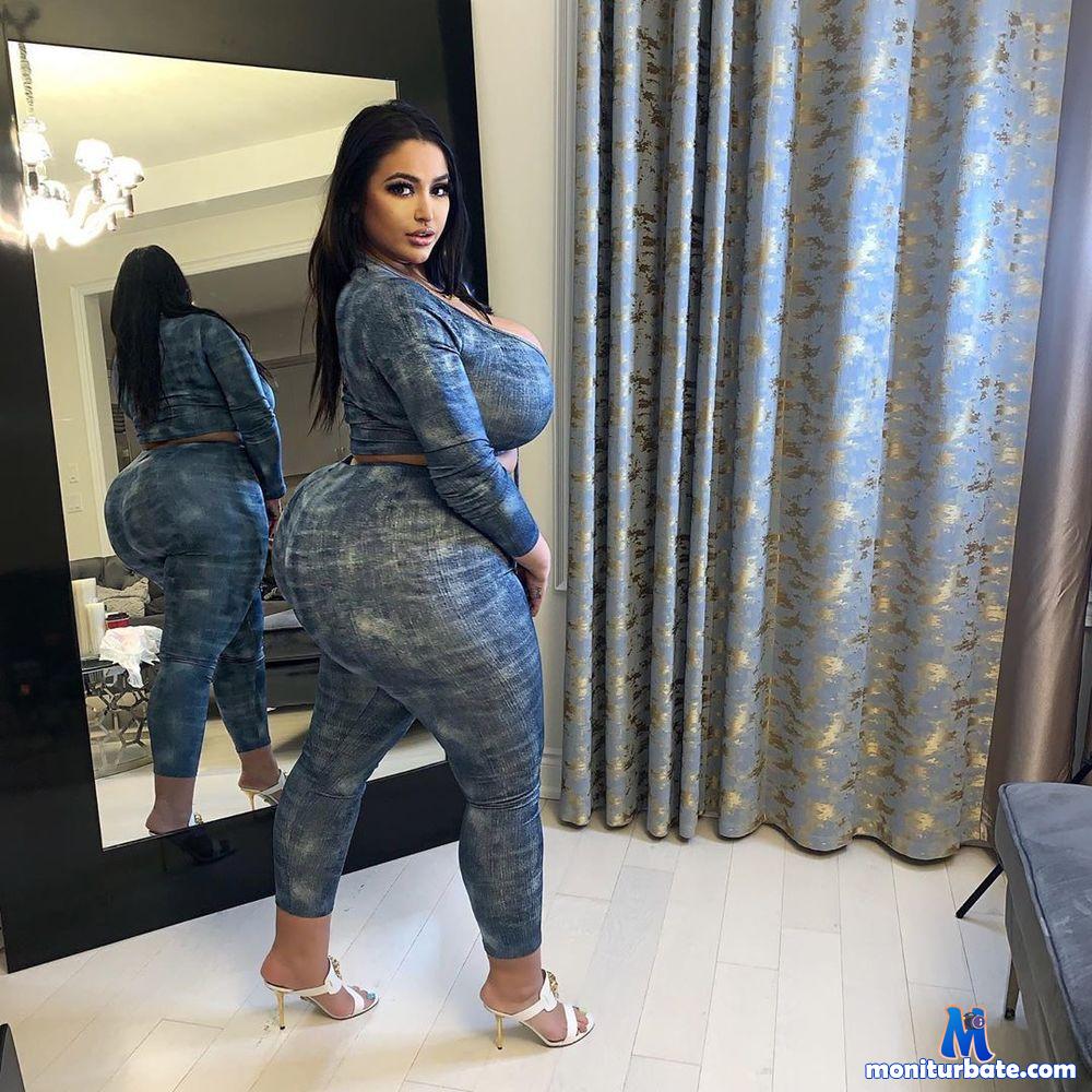 realdiamonddoll Camsoda performer 