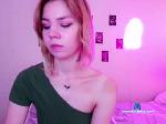 hanamiko Camsoda livecam show performer room profile