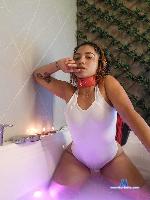 ammyrose Camsoda livecam show performer room profile