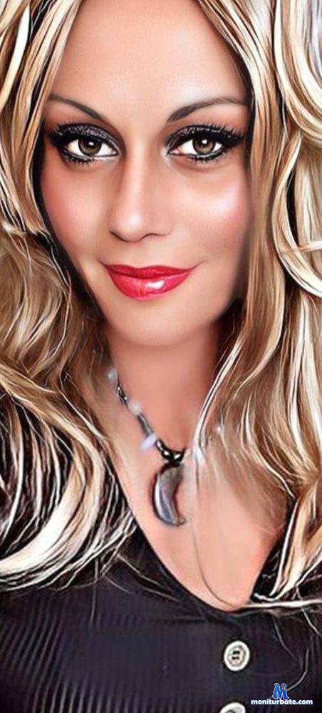 zaharijayne camsoda livecam performer profile