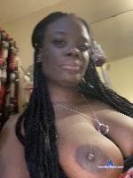 candicanee Camsoda livecam show performer room profile