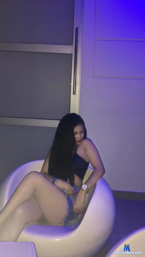 celeste-a camsoda livecam performer profile