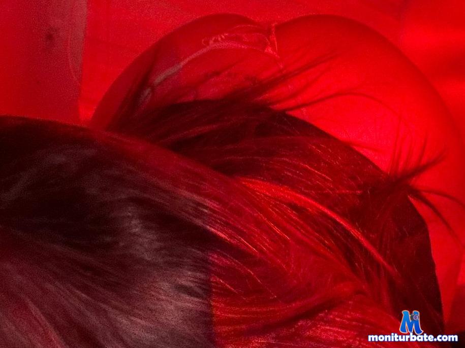 imcherryy camsoda livecam performer profile