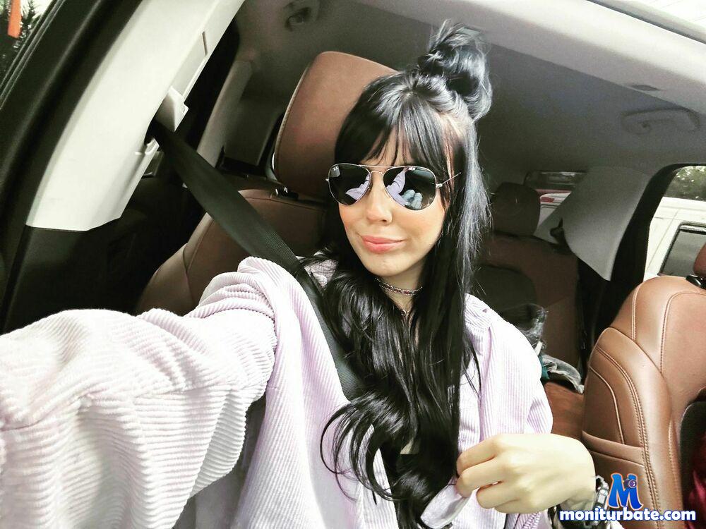 georgina-velez camsoda livecam performer profile