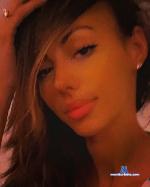 jade69cums Camsoda livecam show performer room profile