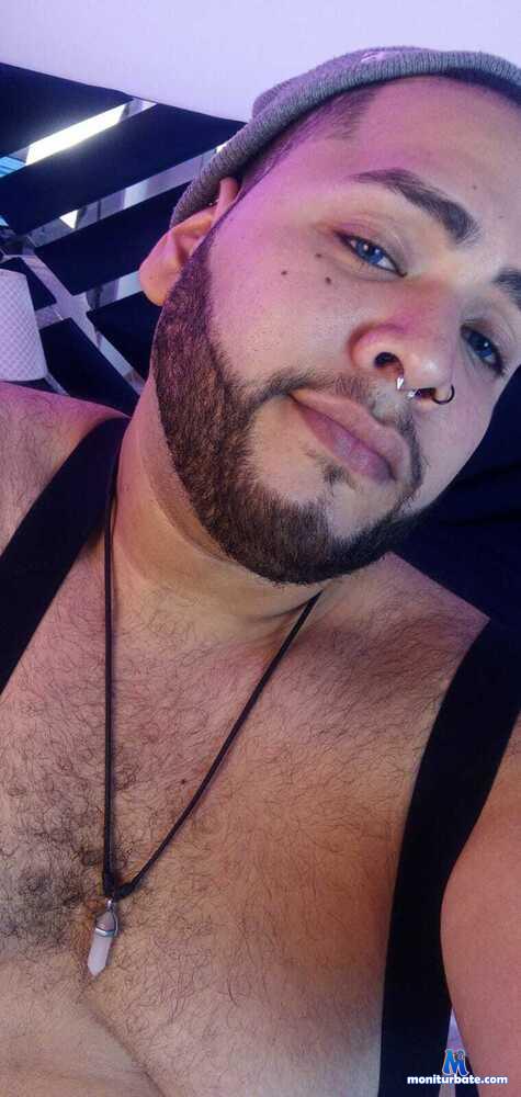 oliver-master camsoda livecam performer profile