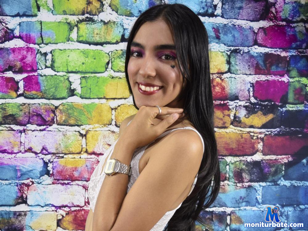 samantha-helms camsoda livecam performer profile