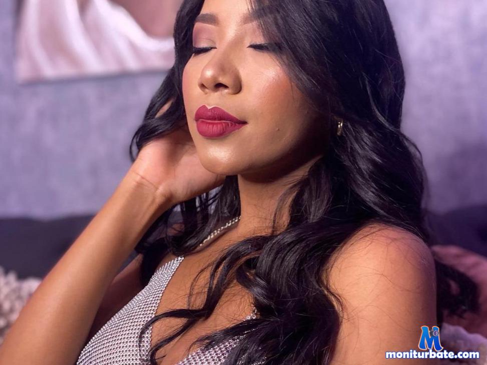 reagan-dubois camsoda livecam performer profile