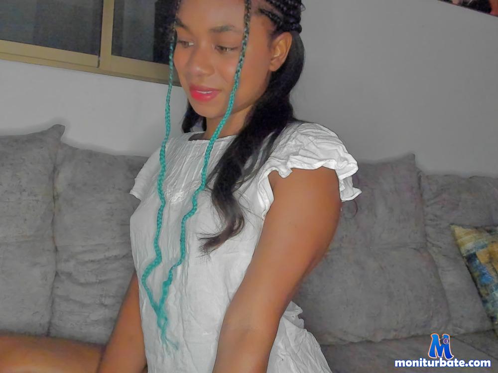 ebony-joness2 camsoda livecam performer profile