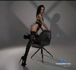 laraamos Camsoda livecam show performer room profile