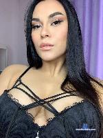 sofirayyy Camsoda livecam show performer room profile