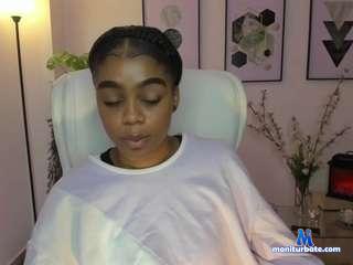thamara-foxx Camsoda performer 