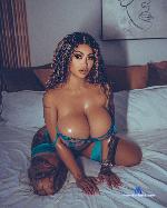 honeymartinezzz Camsoda livecam show performer room profile