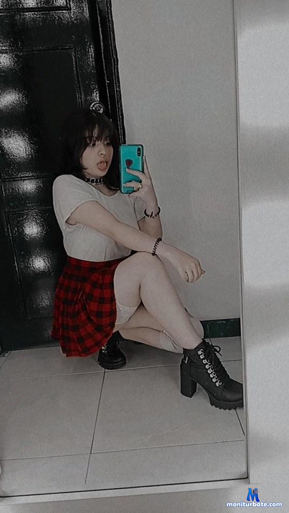 sussie-sweet camsoda livecam performer profile