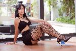 laurielorens Camsoda livecam show performer room profile