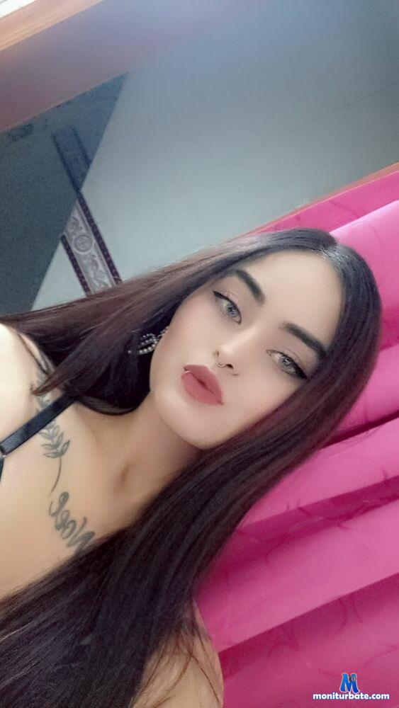 sendellaa camsoda livecam performer profile