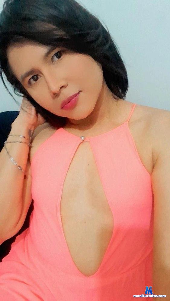 faela-high Camsoda performer 
