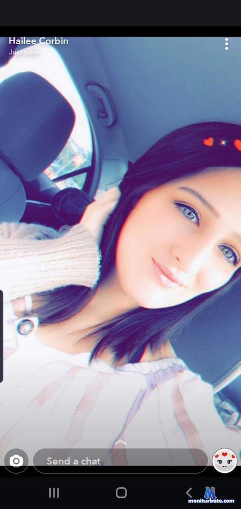 chloe-stewart camsoda livecam performer profile