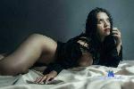 cintia-roxanne Camsoda livecam show performer room profile