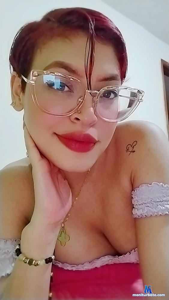 emma-tthompson camsoda livecam performer profile