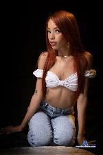 kendall-glow Camsoda livecam show performer room profile