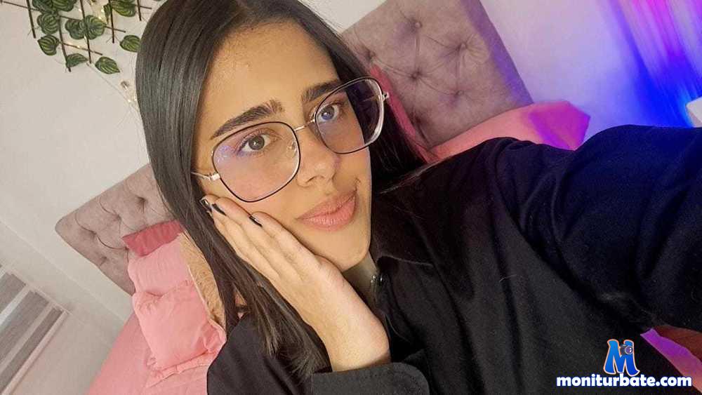 anniie-cooper Camsoda performer 