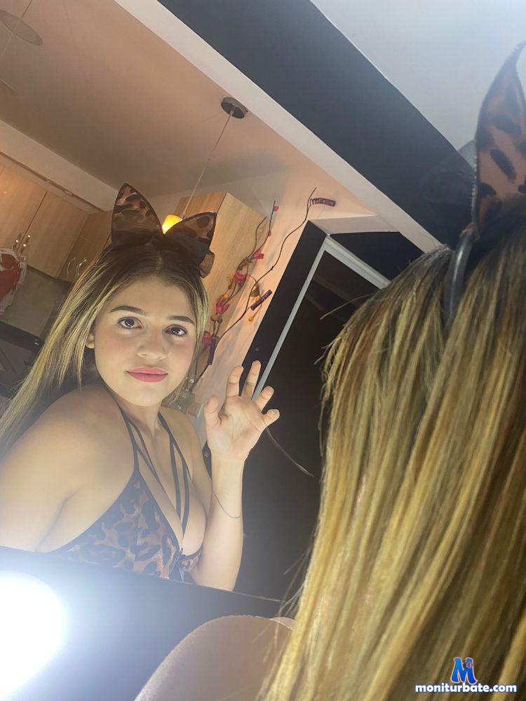 lilismiith camsoda livecam performer profile
